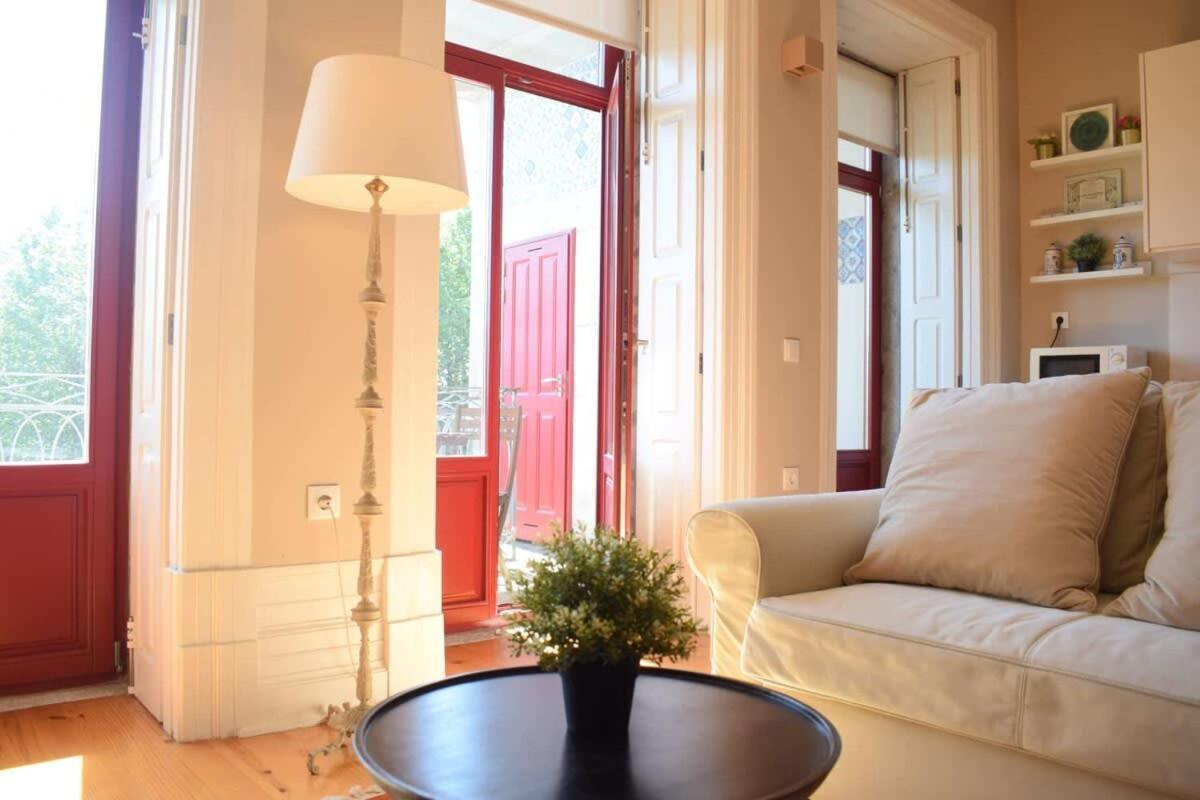 Liiiving In Porto - Vintage Balcony Apartment מראה חיצוני תמונה